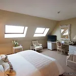 فندق Relais Saint Jean 4*