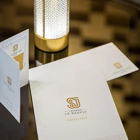 מלון Relais Saint Jean 4*