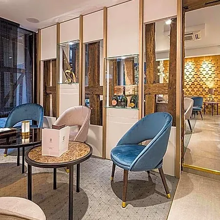 מלון Relais Saint Jean 4*