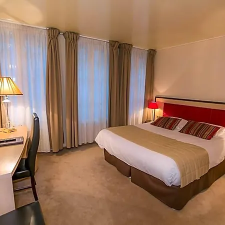 Relais Saint Jean Szálloda 4*