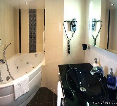 Hotel Relais Saint Jean Troyes