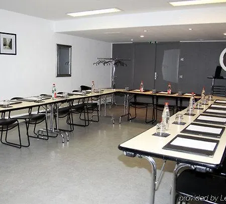 Relais Saint Jean Hotel 4*