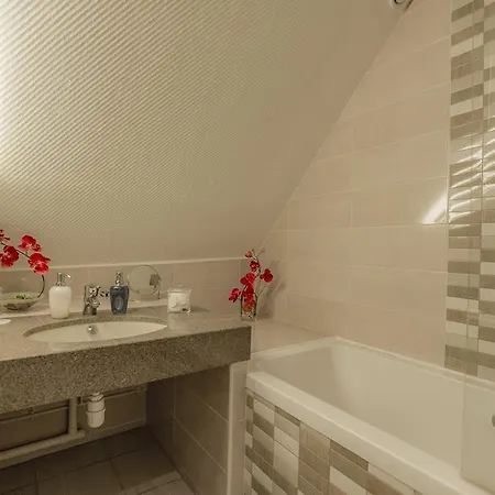 Hotel Relais Saint Jean Troyes