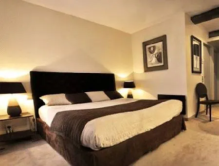 Relais Saint Jean 4* טרואה